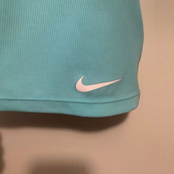 Nike Dri-Fit EUC light blue mesh back tank top Size Small - Picture 2 of 6